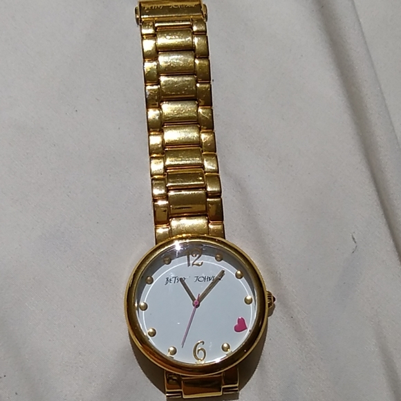 Betsey Johnson Watch - Picture 2 of 4